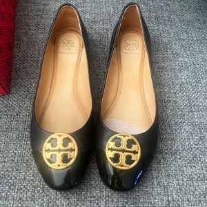 Tory Burch Chelsea Cap Toe- Black 8.5